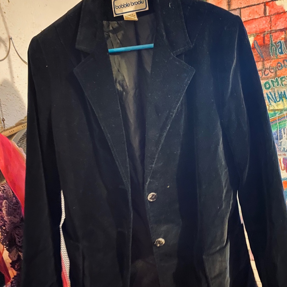 Vintage Bobbi Brooks lined black velvet blazer